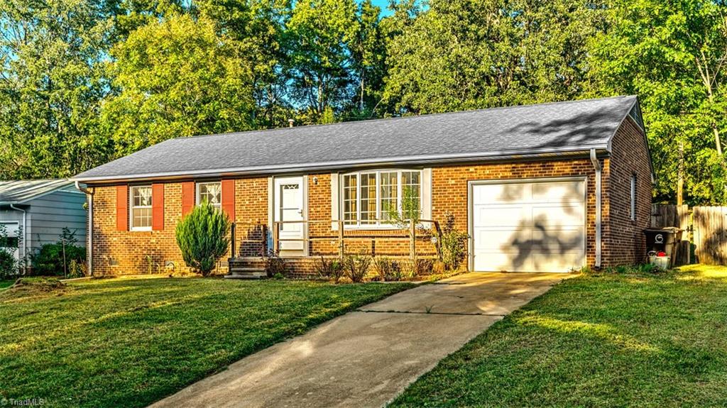 4105 Flagstaff Court Property Photo 2