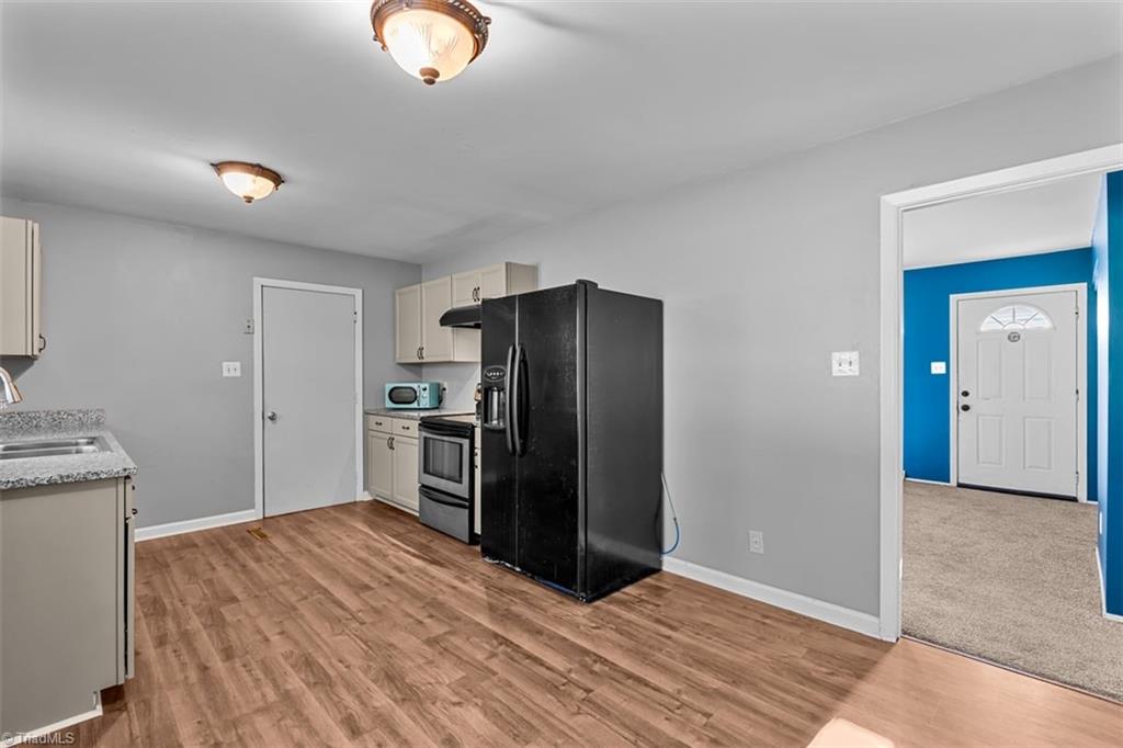 4105 Flagstaff Court Property Photo 8