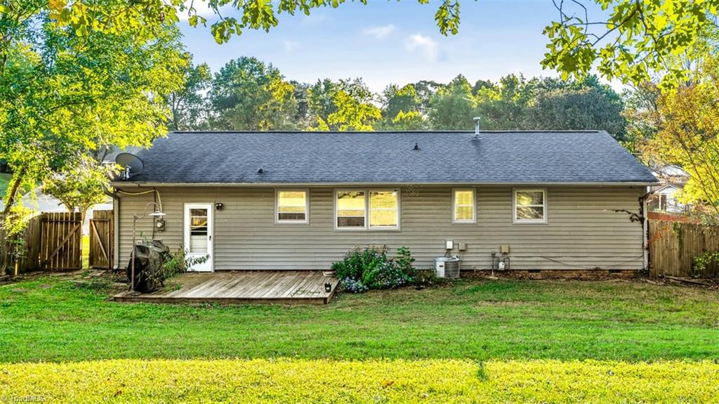 4105 Flagstaff Court Property Photo 23