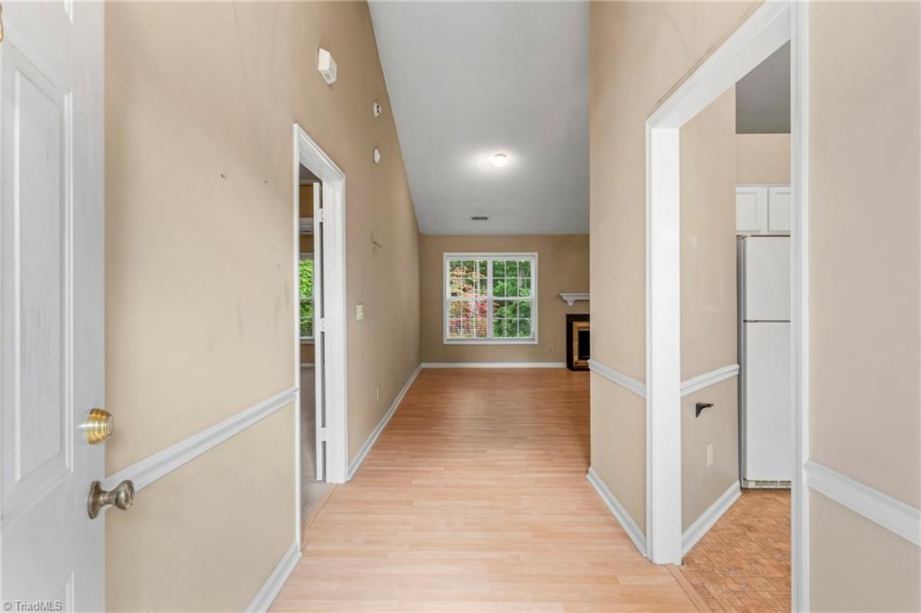5804 Manor Ridge Trail Property Photo 4