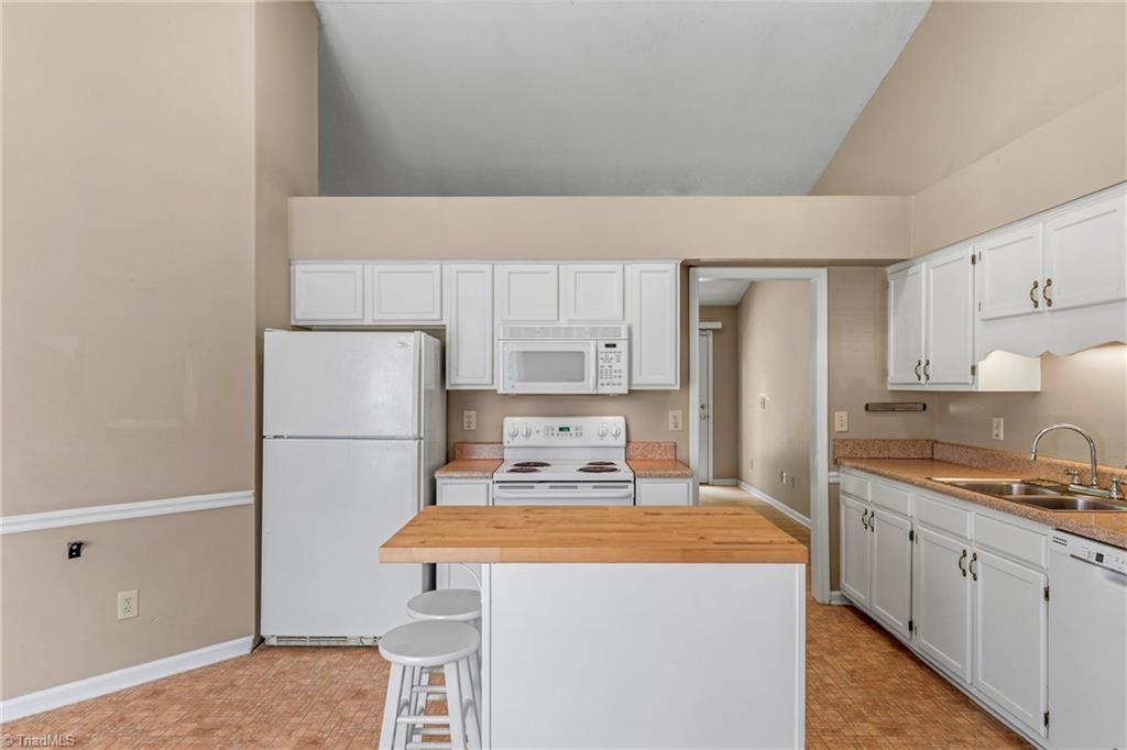 5804 Manor Ridge Trail Property Photo 13