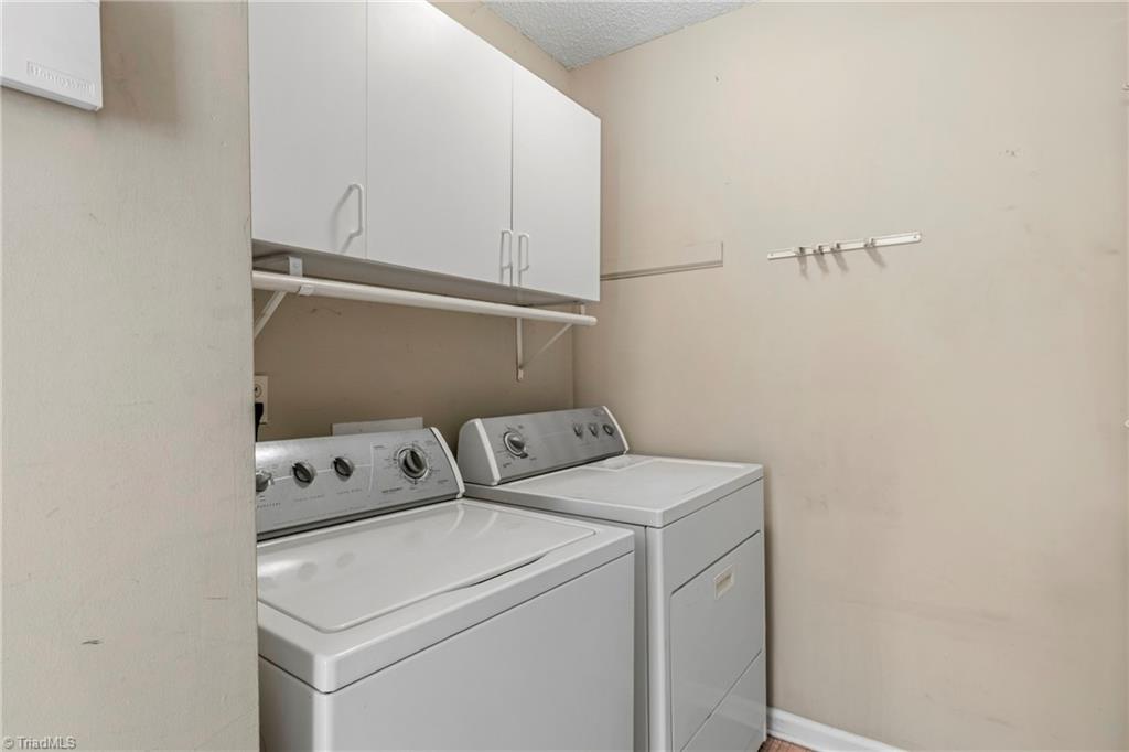 5804 Manor Ridge Trail Property Photo 31