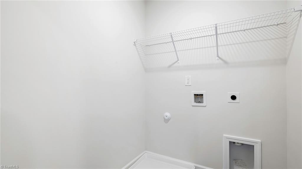 618 Beechwood Circle Property Photo 10