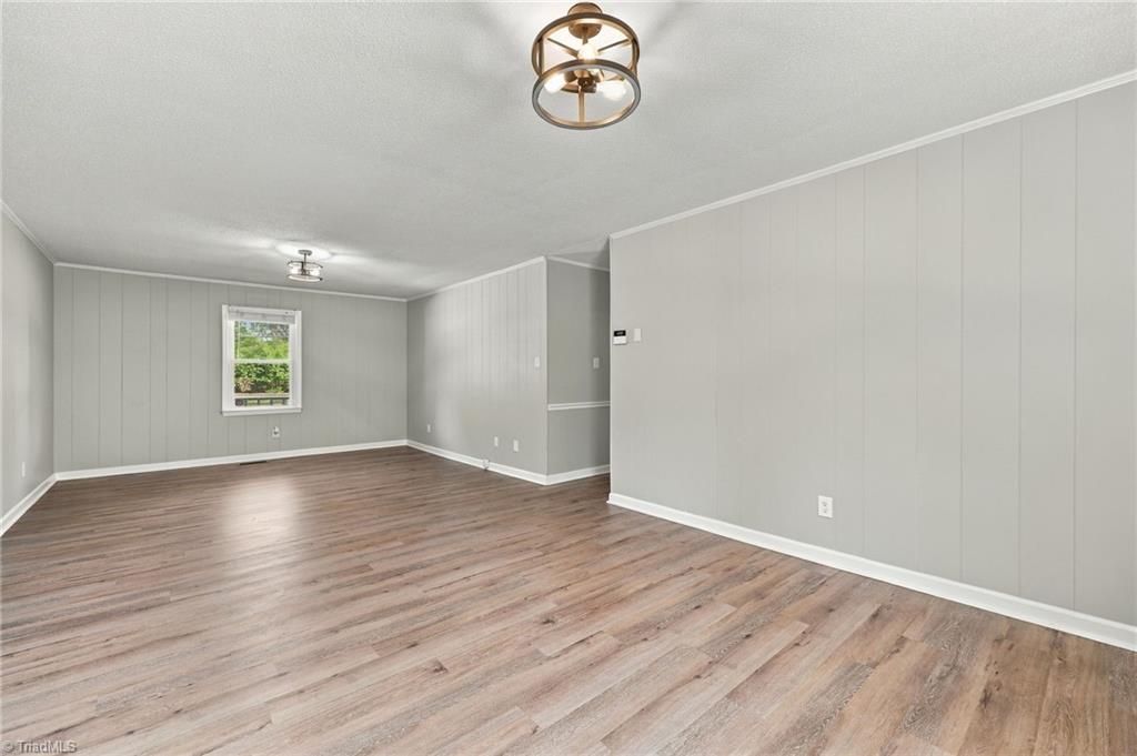 5325 Old Greensboro Road Property Photo 8