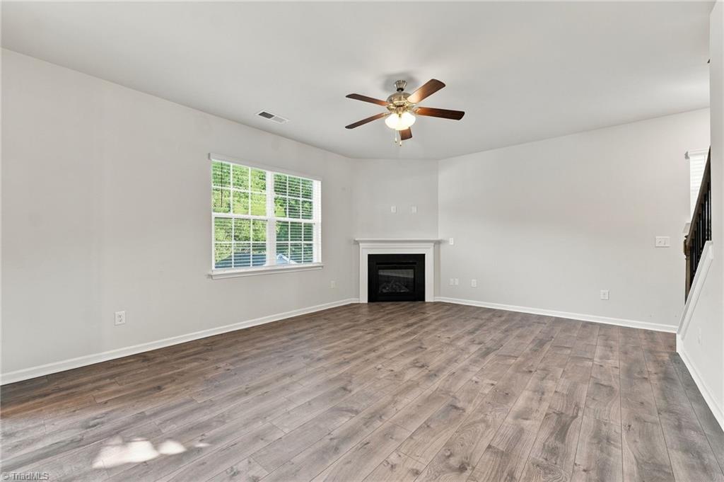 6692 Bellawood Drive Property Photo 17