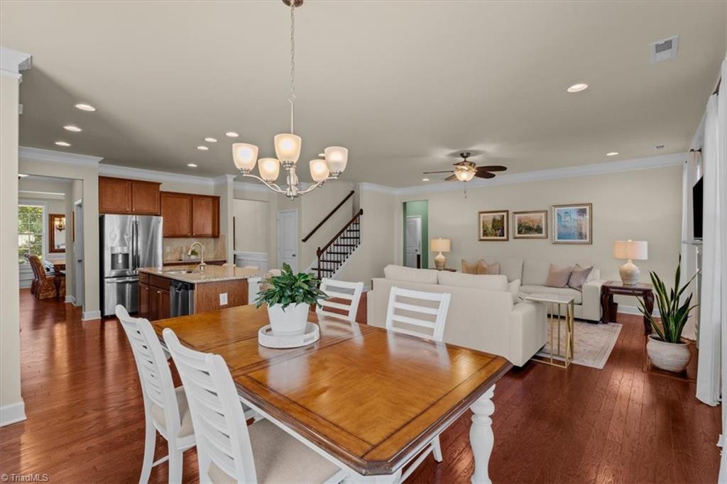 1459 Sawyer Avenue Property Photo 11