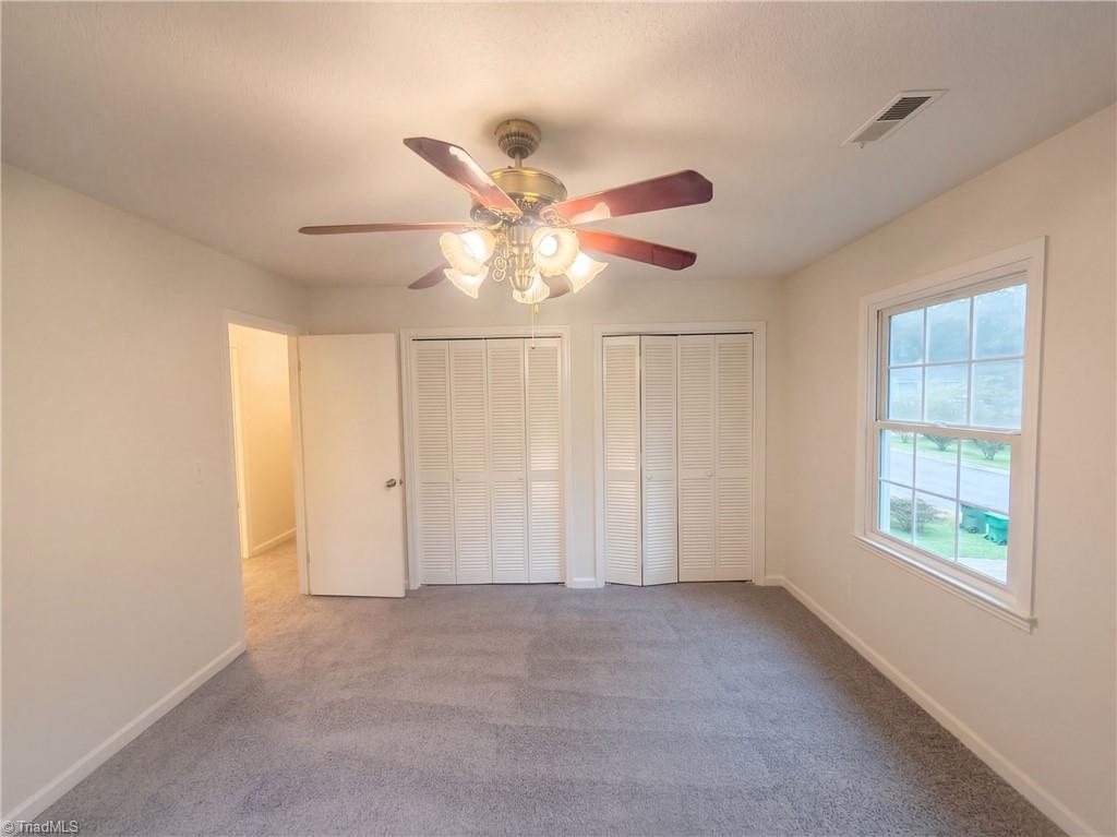 812 Pineburr Road Property Photo 4