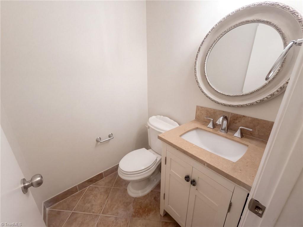 812 Pineburr Road Property Photo 26