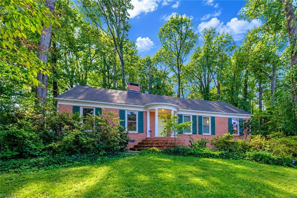 102 Sparger Place Property Photo 1