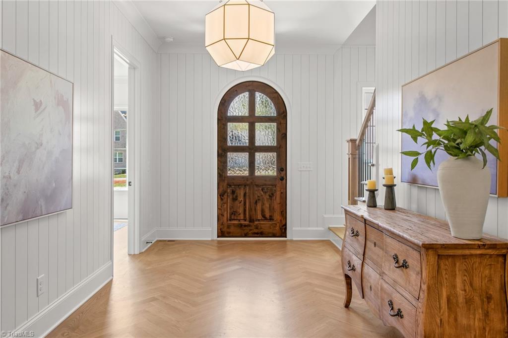 6388 Whitaker Trace Property Photo 9