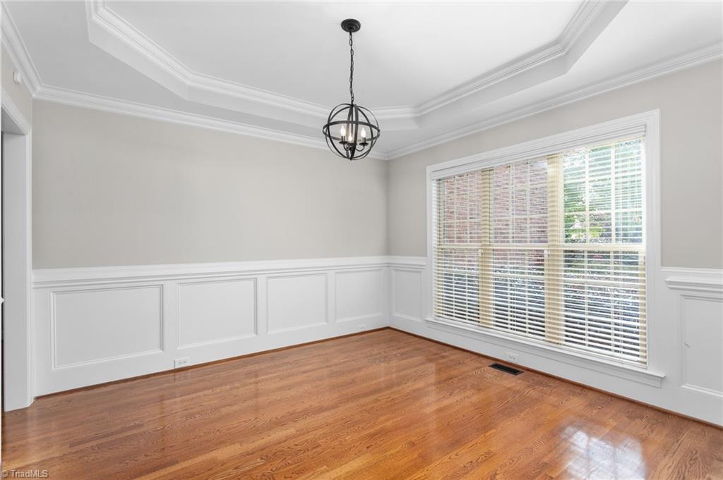 2907 Aldgate Way Property Photo 17
