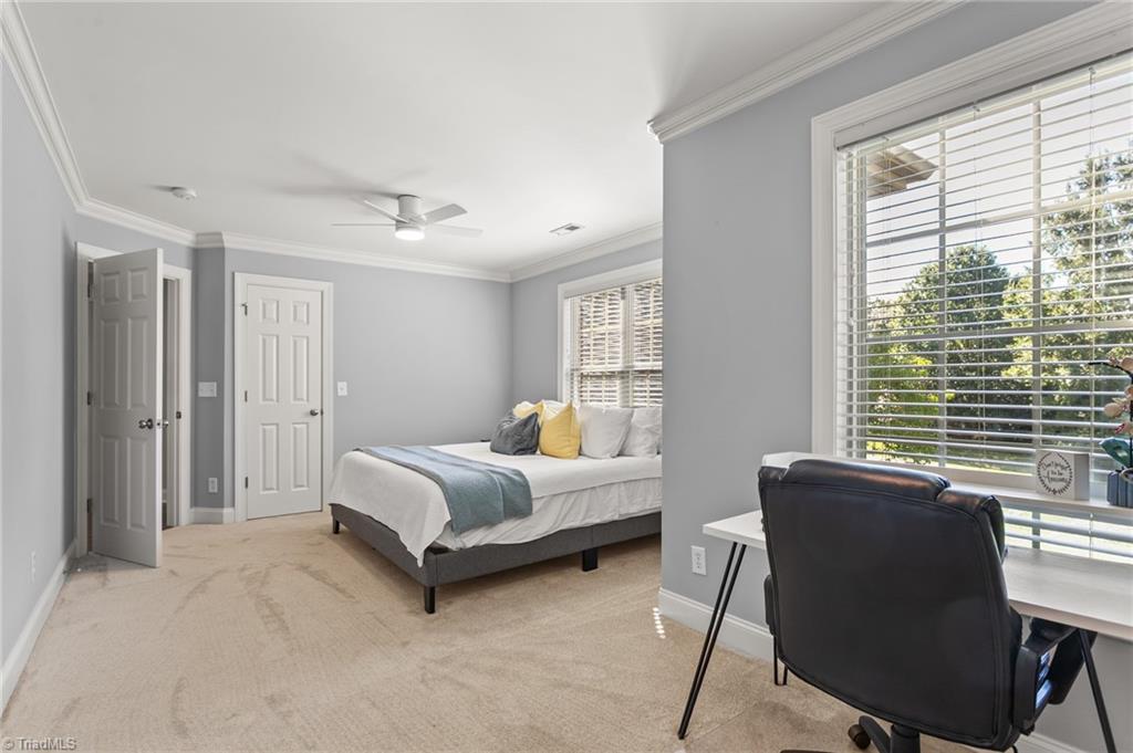 2907 Aldgate Way Property Photo 32
