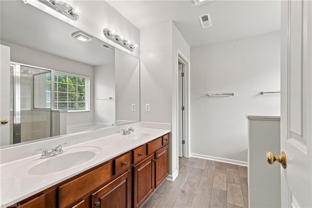 2639 Hidden Pond Cove Property Photo 20