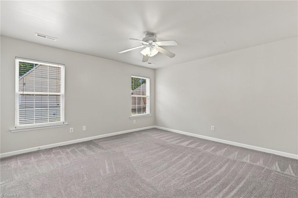 2639 Hidden Pond Cove Property Photo 23
