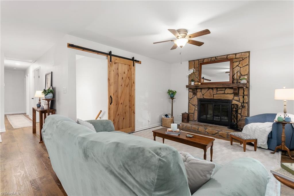 7206 Haw Ridge Road Property Photo 9