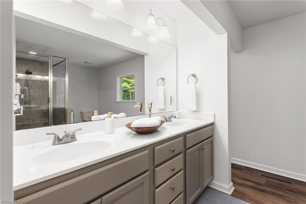 7206 Haw Ridge Road Property Photo 18