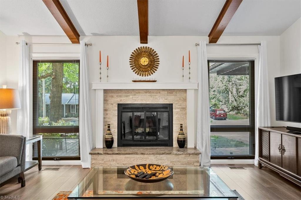 5805 Sagebrush Trail Property Photo 8