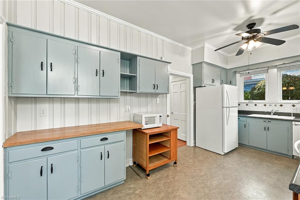 1525 Cloverdale Avenue Property Photo 14