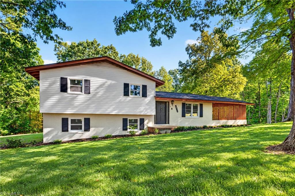 1820 Danny Bell Road Property Photo 2