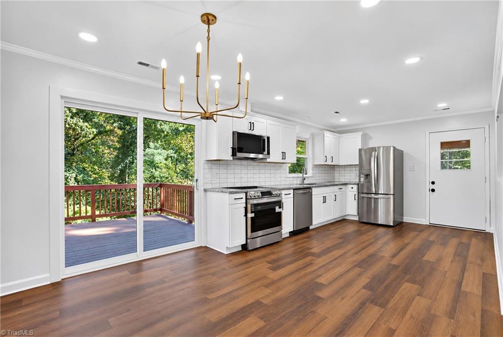 1820 Danny Bell Road Property Photo 6