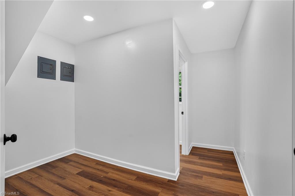 1820 Danny Bell Road Property Photo 17