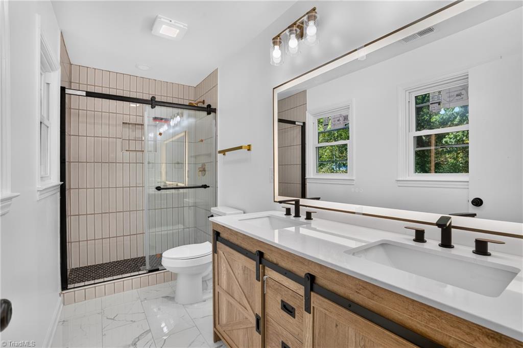 1820 Danny Bell Road Property Photo 25