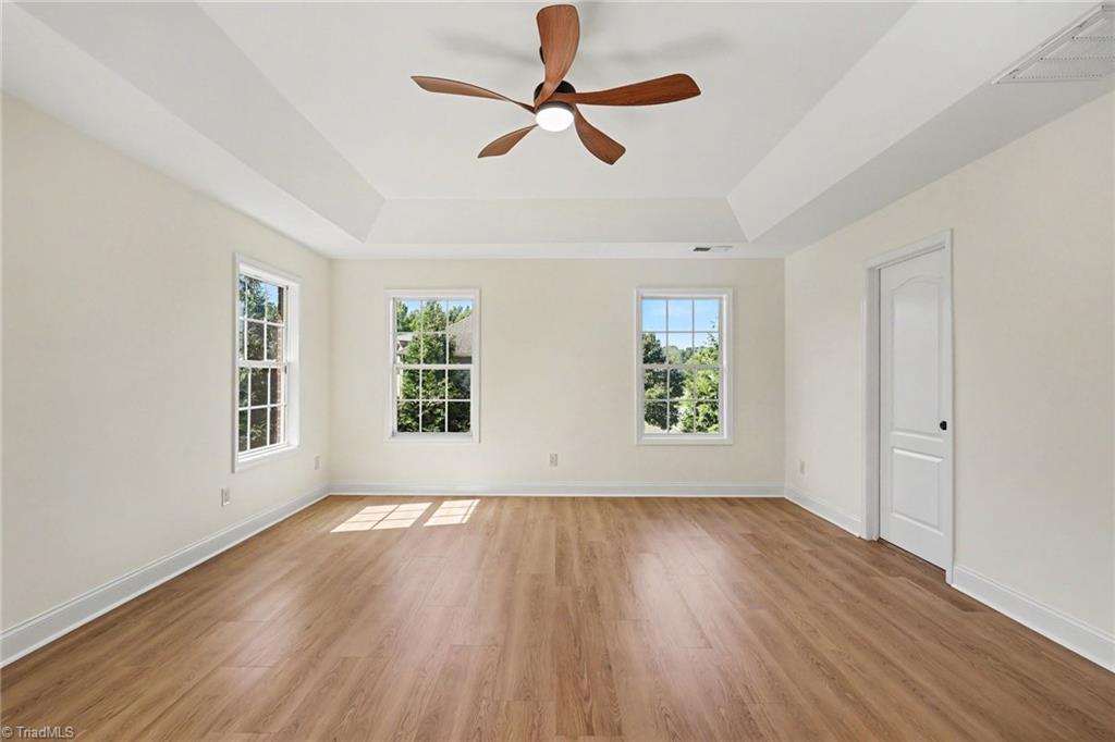 8919 Grove Park Drive Property Photo 14