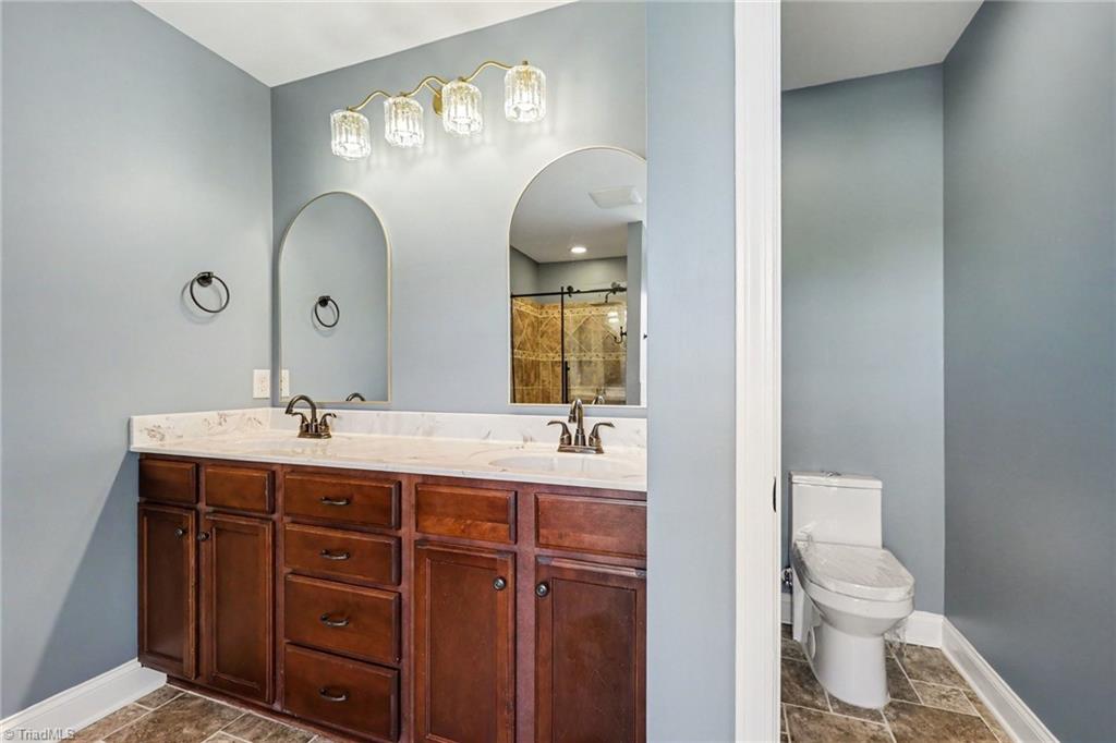 8919 Grove Park Drive Property Photo 15