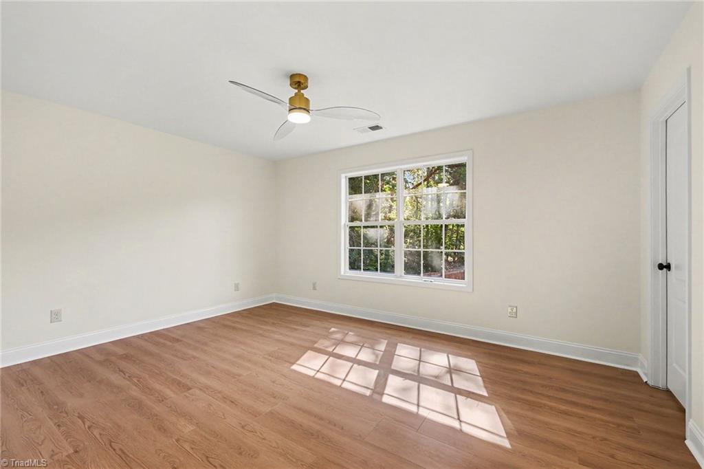 8919 Grove Park Drive Property Photo 22