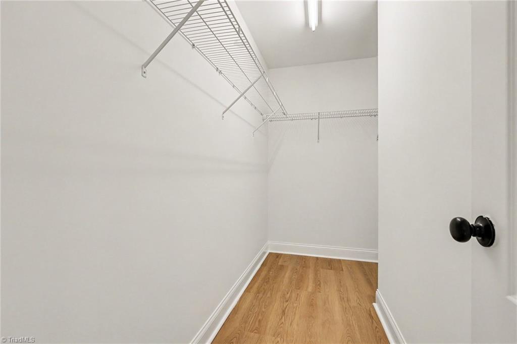 8919 Grove Park Drive Property Photo 27