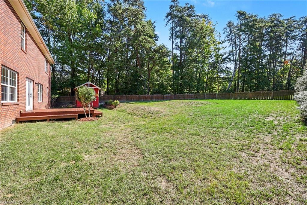 8919 Grove Park Drive Property Photo 37
