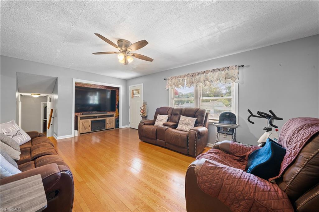 2613 Ellerbe Avenue Property Photo 5