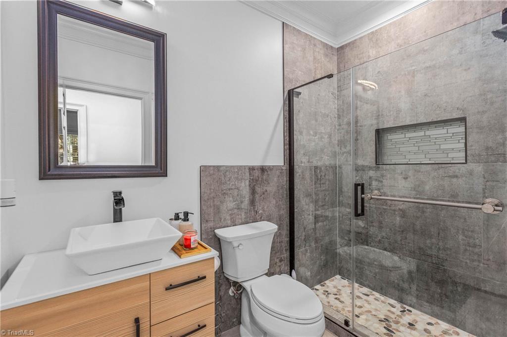210 Surrey Path Court Property Photo 10