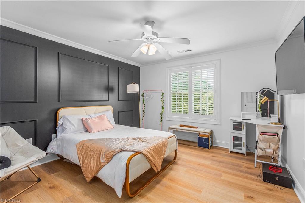 210 Surrey Path Court Property Photo 16