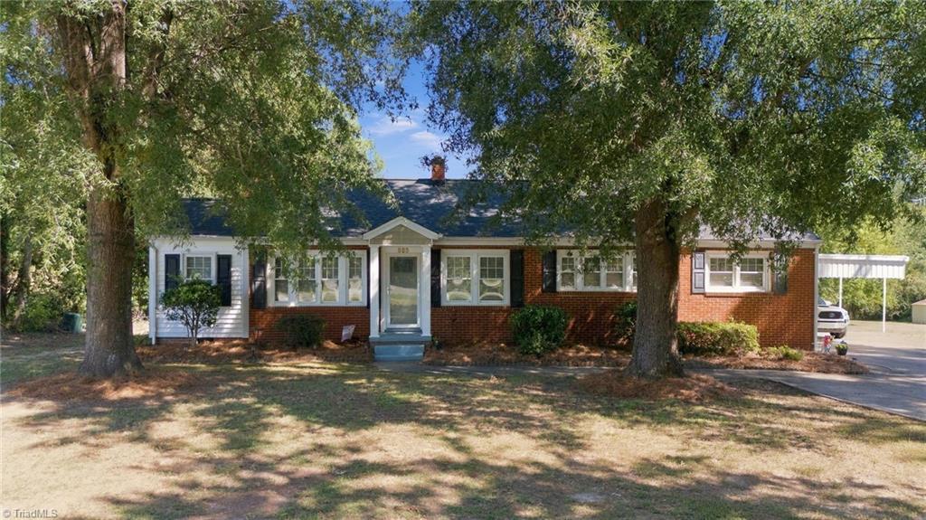 983 Nc Highway 87 Property Photo 1