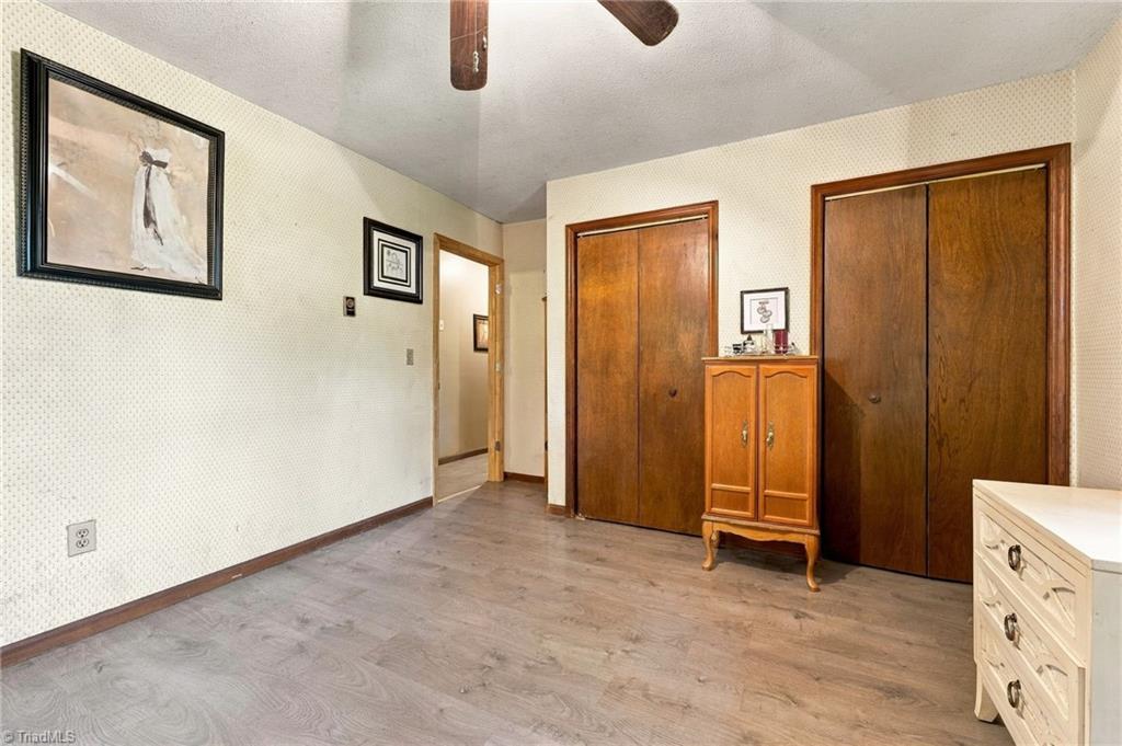 2321 Race Track Road Property Photo 19