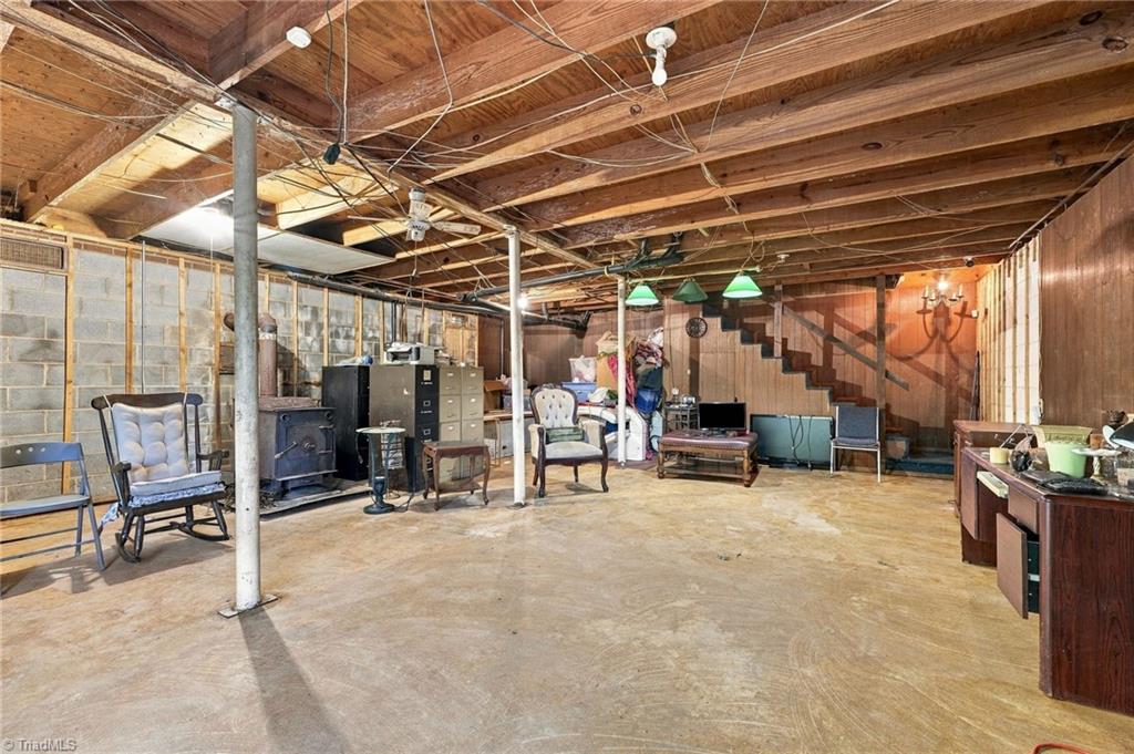 2321 Race Track Road Property Photo 24