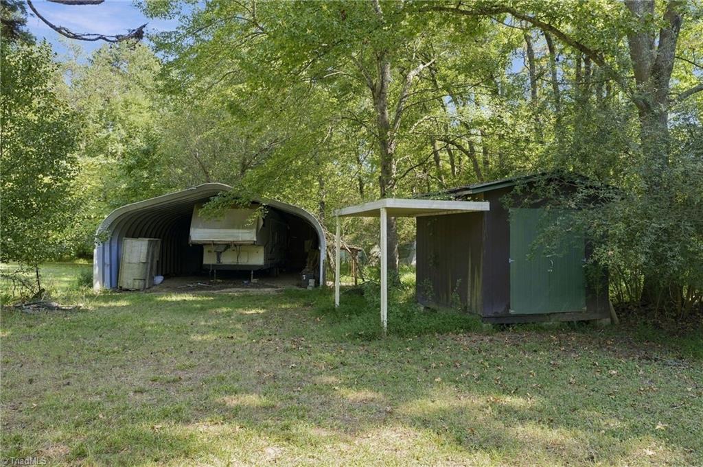 2321 Race Track Road Property Photo 29