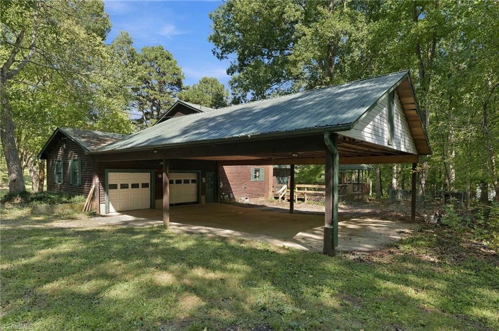 2321 Race Track Road Property Photo 30