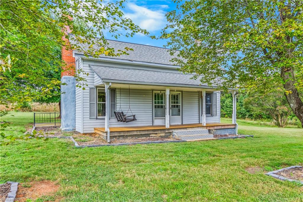 478 Randleman Road Property Photo 2