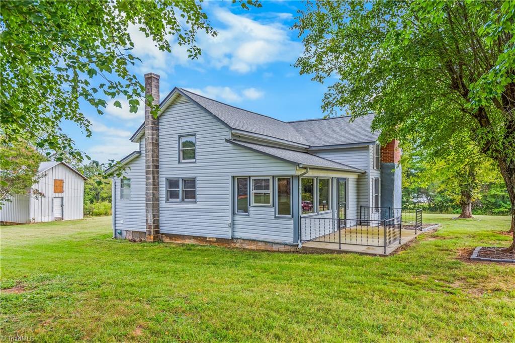 478 Randleman Road Property Photo 4