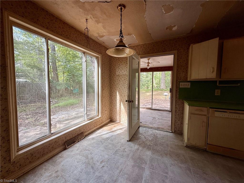 6515 Creek Run Road Property Photo 4