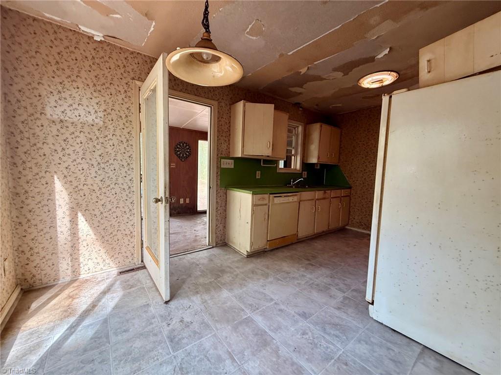 6515 Creek Run Road Property Photo 5