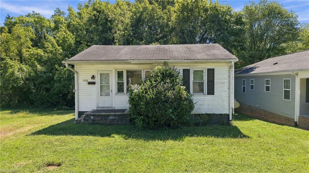 922 Taft Street Property Photo 3