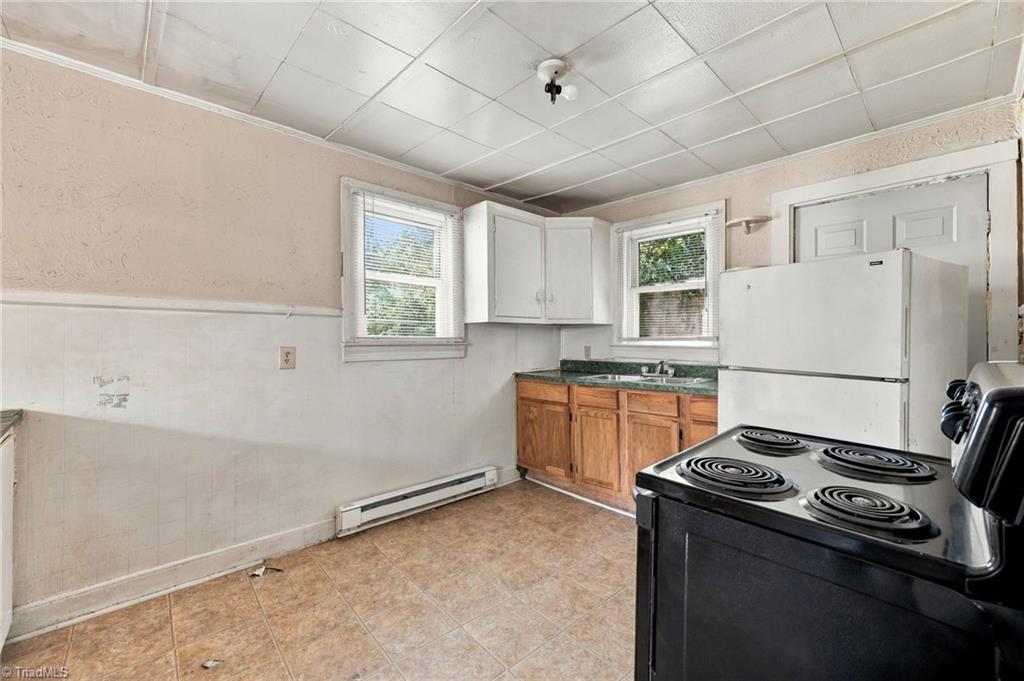 922 Taft Street Property Photo 10