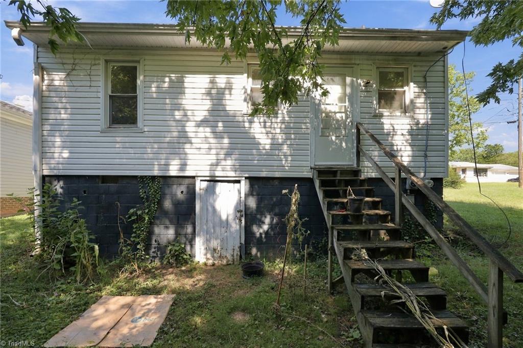 922 Taft Street Property Photo 21