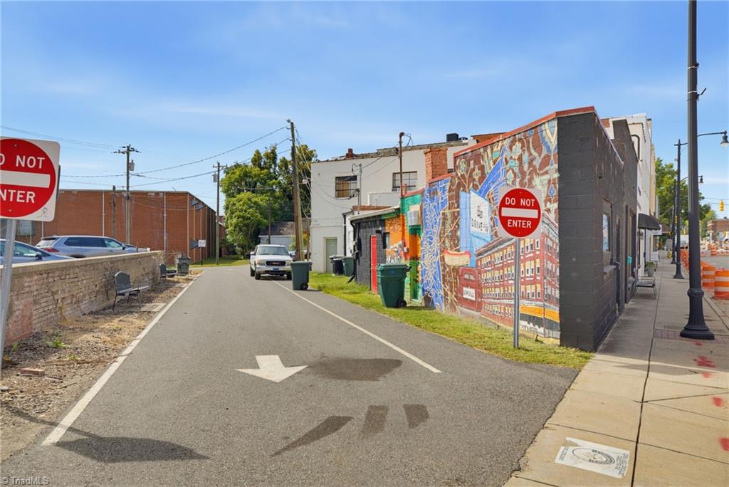 618 & 620 Washington Street Property Photo 45