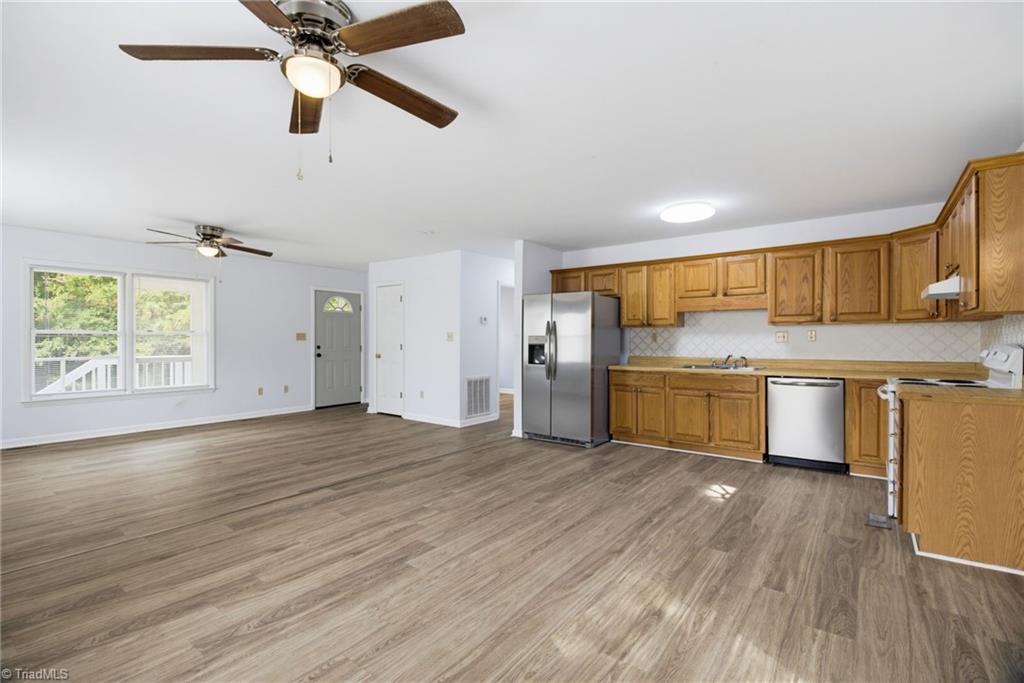 532 Cross Street Property Photo 12