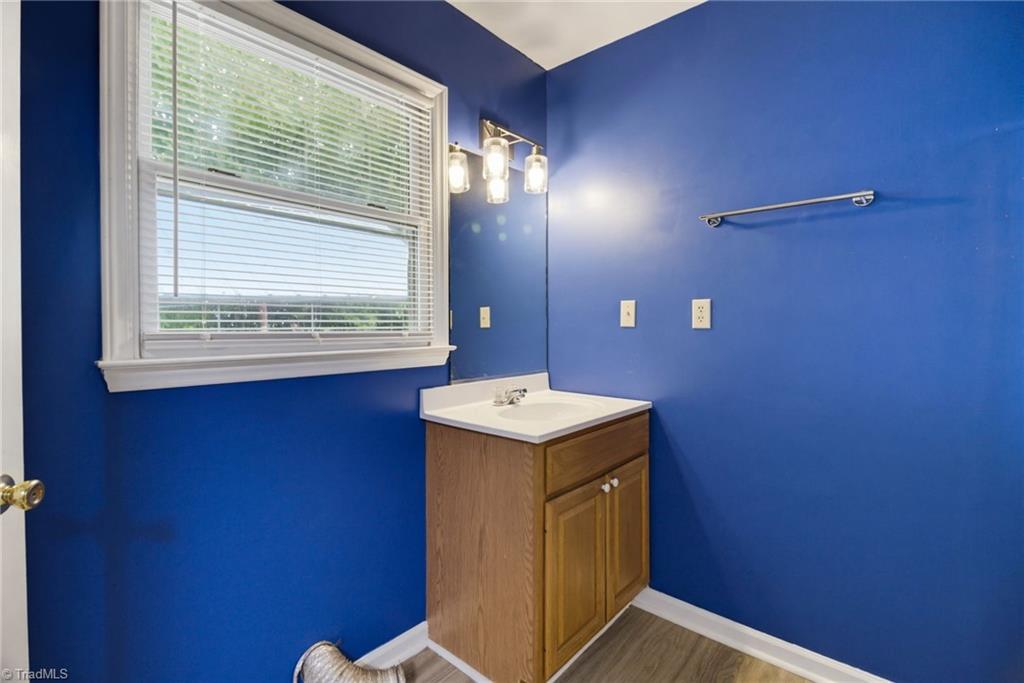 532 Cross Street Property Photo 20