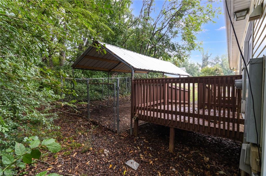 532 Cross Street Property Photo 27